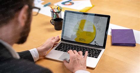 Helpful Information Website Design 的图像结果