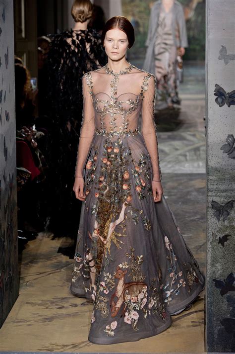 VALENTINO Haute Couture Spring Summer 2014 Full Show – Paris, January 2014 • CelebMafia