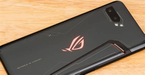 Asus ROG Phone II Has 12GB Of RAM, Trying To Be The Ultimate Gaming ...