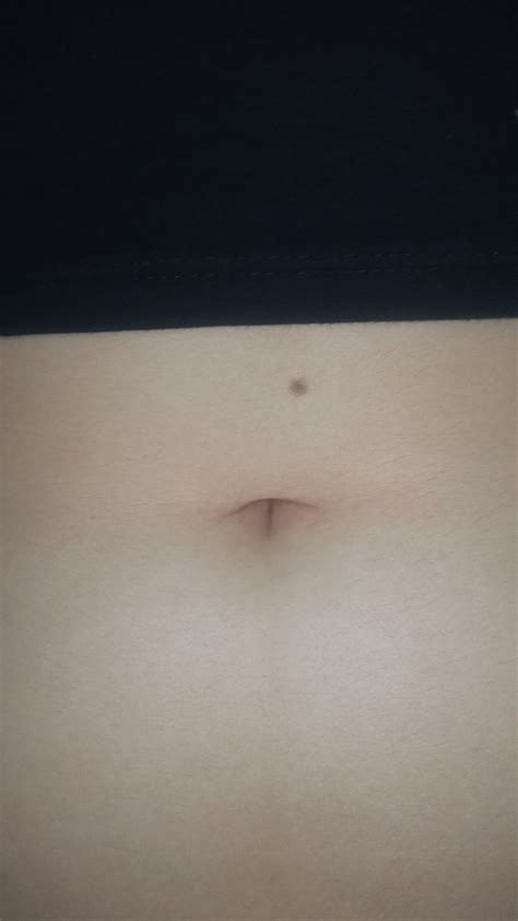 My Belly Button Hurts 的图像结果