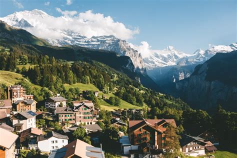 Living as an expat in Switzerland | Foyer Global Health