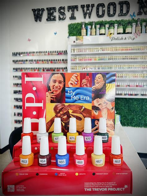 Westwood Nail Bar Offers Dip Powder Nails in Westwood, MA 02090