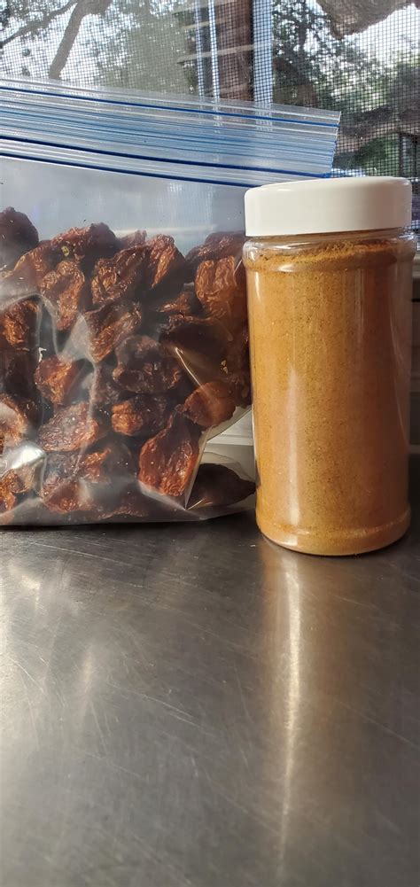 Smoked Habanero Pepper Powder : r/BBQ