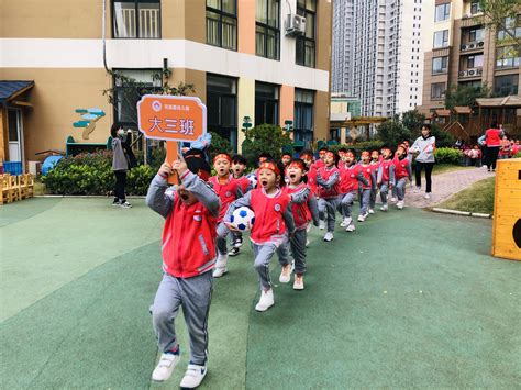 。幼儿园跳蚤市场海报手工广告牌设计摊位装饰市场摊位义卖摊位海-阿里巴巴