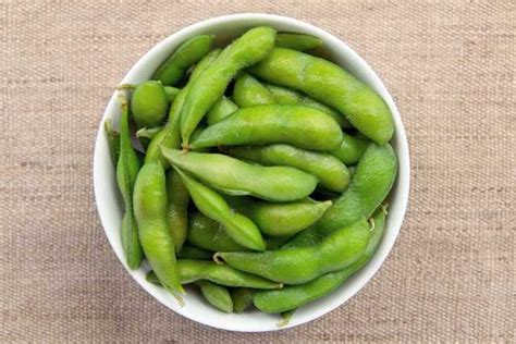 What’s Edamame and why you should eat it | Femina.in