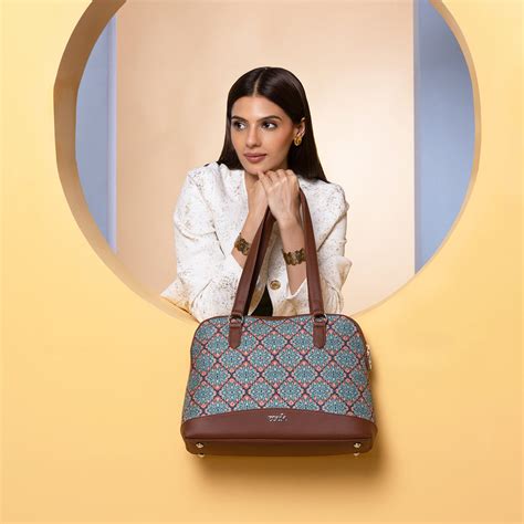 FloMotif Carry All Work Bag