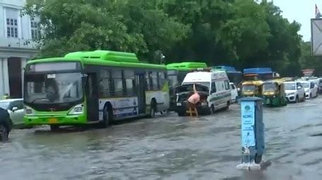 IMD weather alert! Orange alert for heavy rainfall issued for these ...
