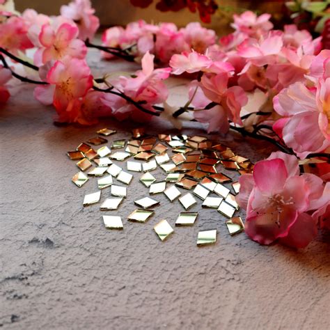 Diamond Shaped Golden Mirrors for Lippan Art – Handilane