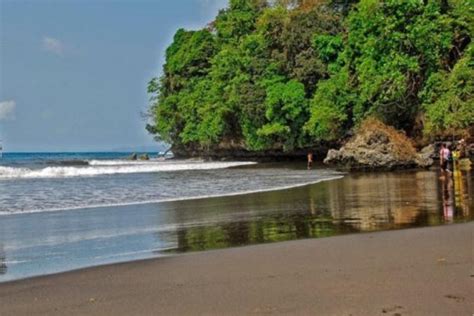 Java Indonesia Beaches 的图像结果