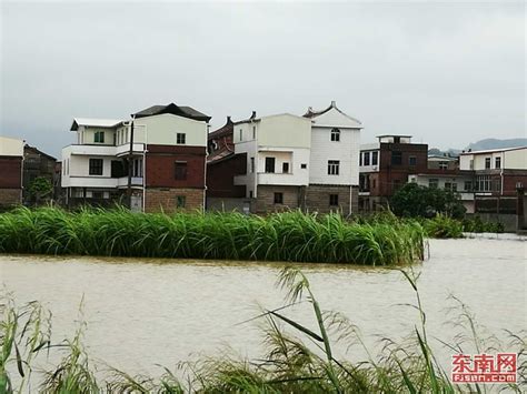 闽侯鸿尾乡穆源溪山洪暴发 下游多个村庄被淹-社会民生- 东南网