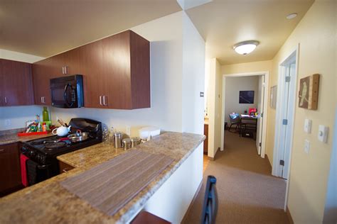 Cardinal Court | University Housing Services | Illinois State