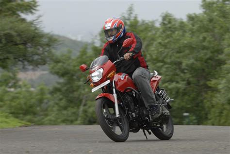 Hero CBZ Xtreme Price 2021 - CBZ Xtreme Bike Variants, Mileage and ...