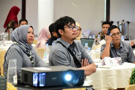 FE UNIMED Paparkan Capaian Kinerja dan Inovasi Digital Expeditious di ...