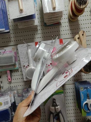 PET ACCESSRIOS - Pet Fun Codos Blade For Pets Trader - Wholesaler ...