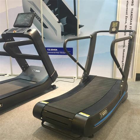 China Tz-3000c Curved Manual Commercial Treadmill for Gym Equipment ...