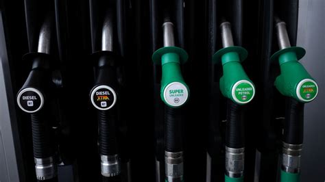Zero growth in January as economic outlook clouded by war-linked inflation threat | Money News ...