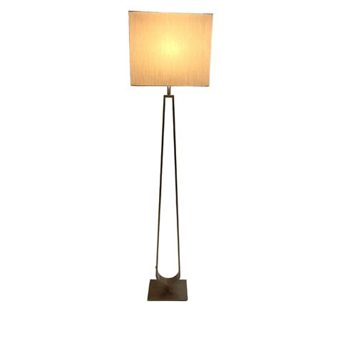 Contemporary Teardrop Shape Floor Lamp