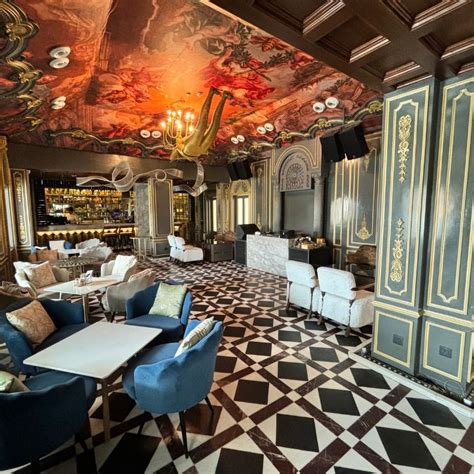 Dine like a royal: Top 7 fine dining restaurants in Jaipur for a taste ...