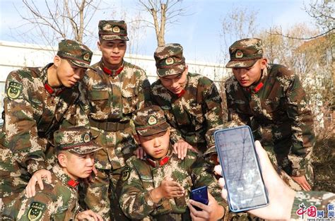 【逐梦强军新征程】从活力军营到无人荒山，武警官兵自觉学习全会精神_军事_中国网