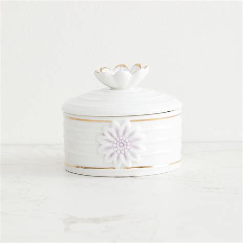 Buy Redolence Rose Scented Jar Candle from Home Centre at just INR 799.0