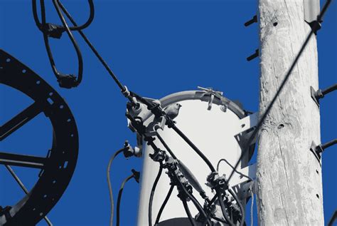 Overhead Power Line 的图像结果