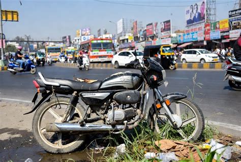 abandoned vehicles alog road side will be confisticated in 48 hours ...