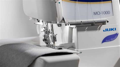Using Overlocker Sewing Machine 的图像结果