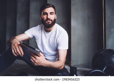 Athlete with Desktop Computer 的图像结果