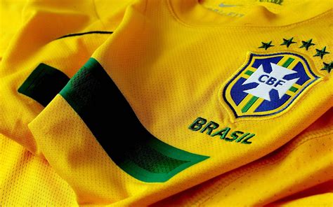 [200+] Brazil National Football Team Wallpapers | Wallpapers.com