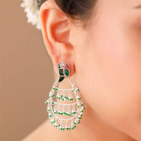 Mithu Dancing Pearl Silver Earrings – Unniyarcha