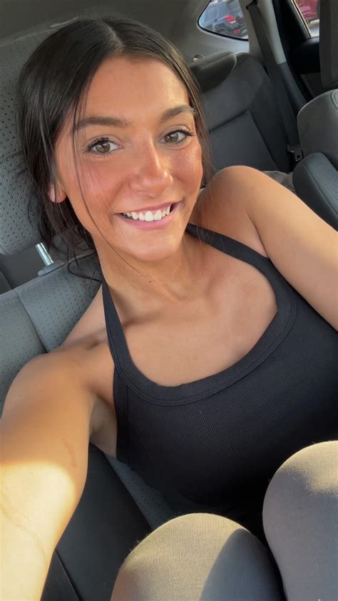 Claire Koepnick | 4 month transformation I’ve lost 15lbs since October and here’s all the ...