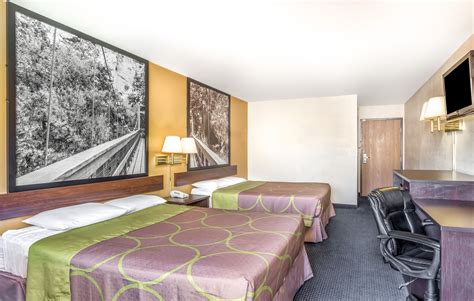 Super 8 by Wyndham - Mesa/Gilbert | Mesa, AZ Hotels