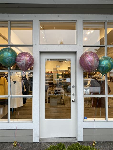 THE REFIND CLOSET - Seattle WA - Hours, Directions, Reviews - Loc8NearMe