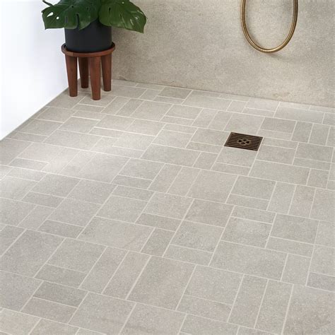 Trending Limestone Bathroom Floor For Modern Homes
