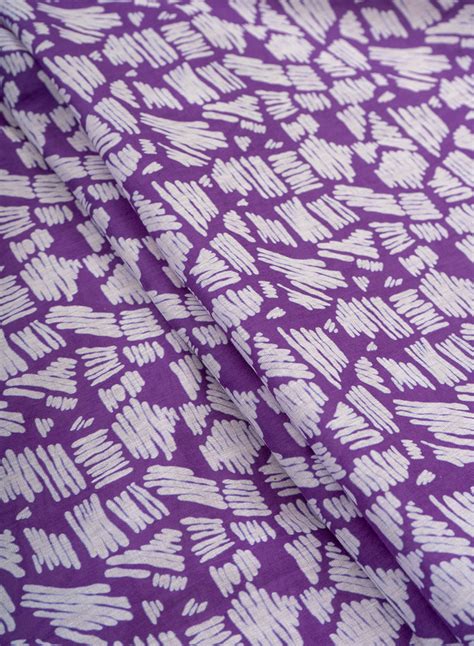 (Pre Cut-2.5 Meter) Cotton Mulmul purple Color Geometrical Pattern Nat ...