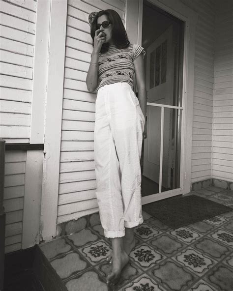 The best Diana Silvers feet pictures 🤩