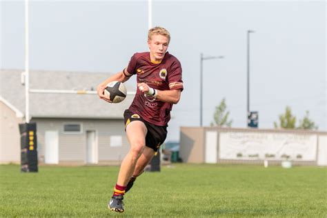 Top Tips for Improving Your Outdoor Sports Photography | Photzy