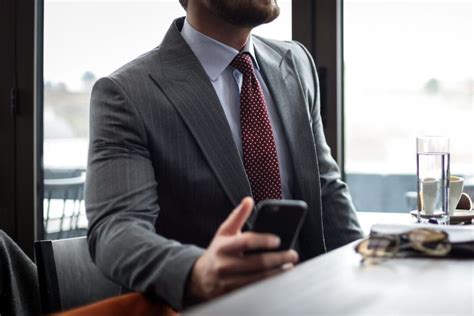 Business Suit Back Accessories 的图像结果