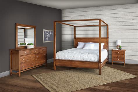 Canopy Bed Bedroom Set