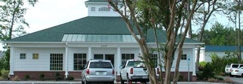 PetDocks Veterinary Hospital Office Photos