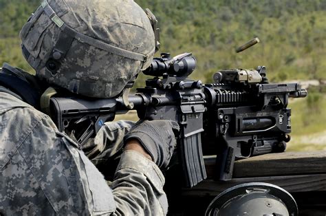 White Falcon Paratroopers sharpen combat skills at ITC | Article | The ...