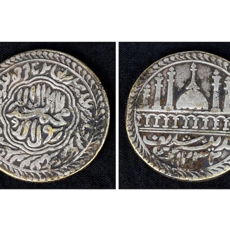 Buy Islamic Token Base Metal Mosque Series With Madina Sharif Online in ...