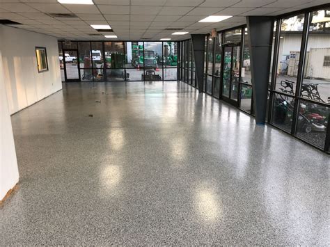 Commercial Epoxy Floor Coating - Glossy Floors Polished Concrete and ...