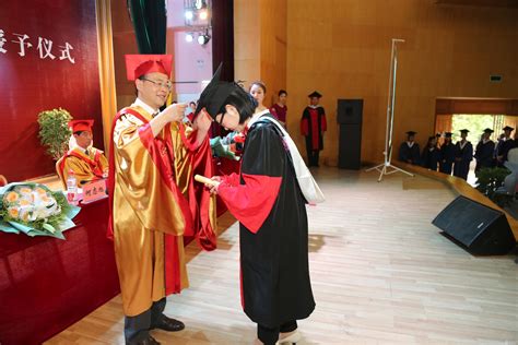 东南大学举行2021届毕业典礼暨学位授予仪式