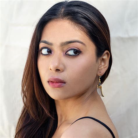 AVANI Gold Faux Tiger Claw Blue Imperial Earrings – Baka