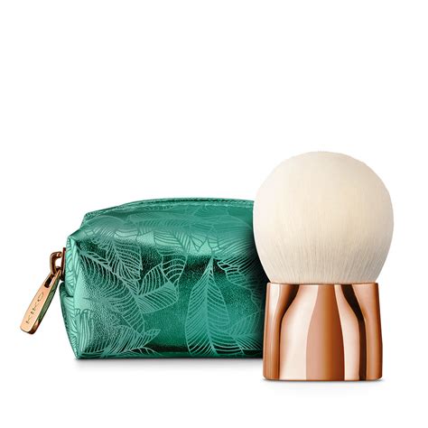 Kiko Milano Launches Unexpected Paradise Make Up Collection