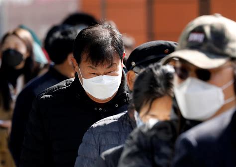 Apple supplier Foxconn’s revenue hit hard by coronavirus fallout (HT Tech)