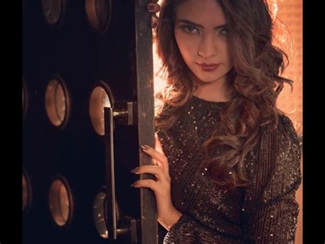 Pooja Banerjee का खुलासा, तीन बार ठुकराया Bigg Boss 13 का ऑफर