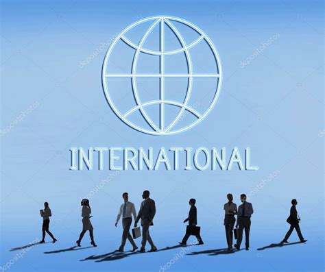 Business People Walking Sign 的图像结果