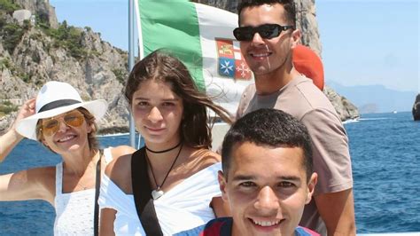 Itatí Cantoral y sus hijos disfrutan del verano en Italia | ¡HOLA!